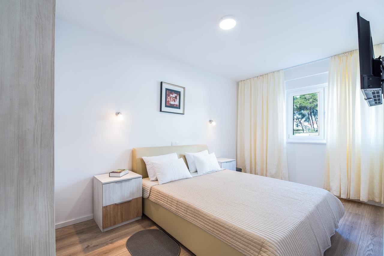 Apartments Corkovic Vir Exterior photo