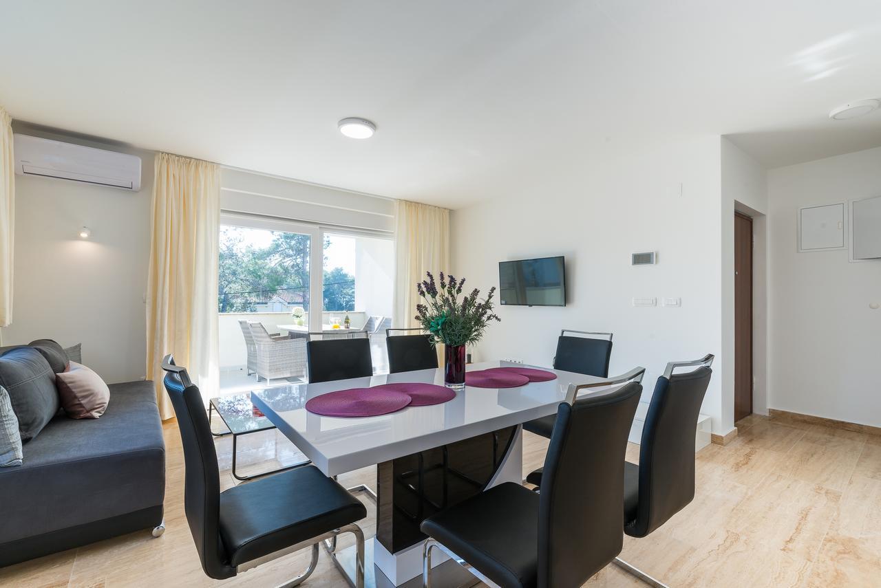 Apartments Corkovic Vir Exterior photo